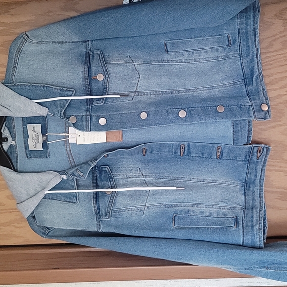 Ashley Vintage Charm Jackets & Blazers - ASHLEY VINTAGE CHARM: PLUS SIZE DENIM JACKET: NWT: SZ 3X